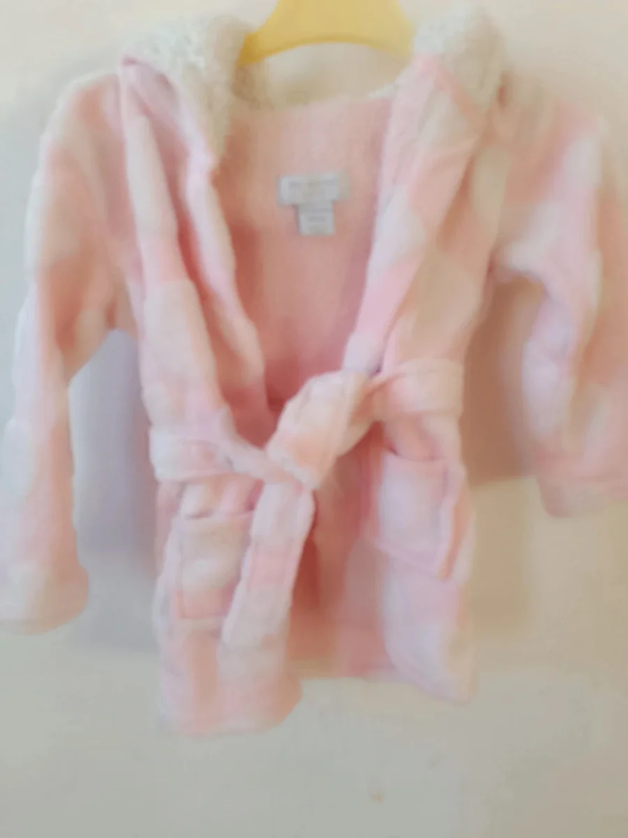Halat de baie / casă pufoșel cu glugă și inimioare, Primark Baby 18 - 24 luni (2)