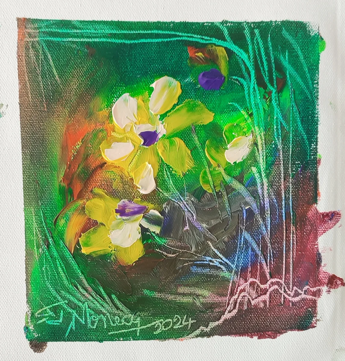 Flori albe pe fond verde (1)