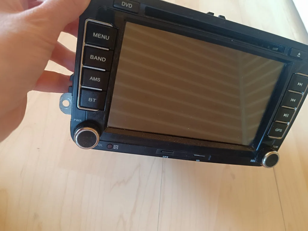 Sistem Multimedia Auto 2DIN AWESAFE cu Navigație GPS și DVD pentru gama VW / Skoda (Quadlock & CAN-Bus) (2)