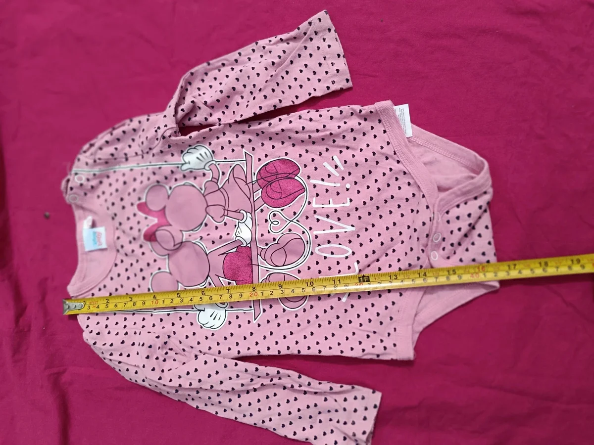 Body cu mânecă lungă Minnie Mouse, roz cu inimioare - Disney Baby. Mărimea 86 (5)